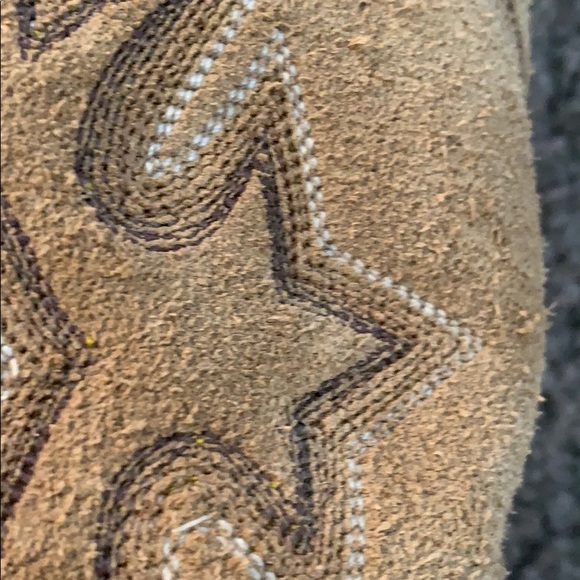 Hand made cowboy boots by Tres Outlaws. - Picture 7 of 9